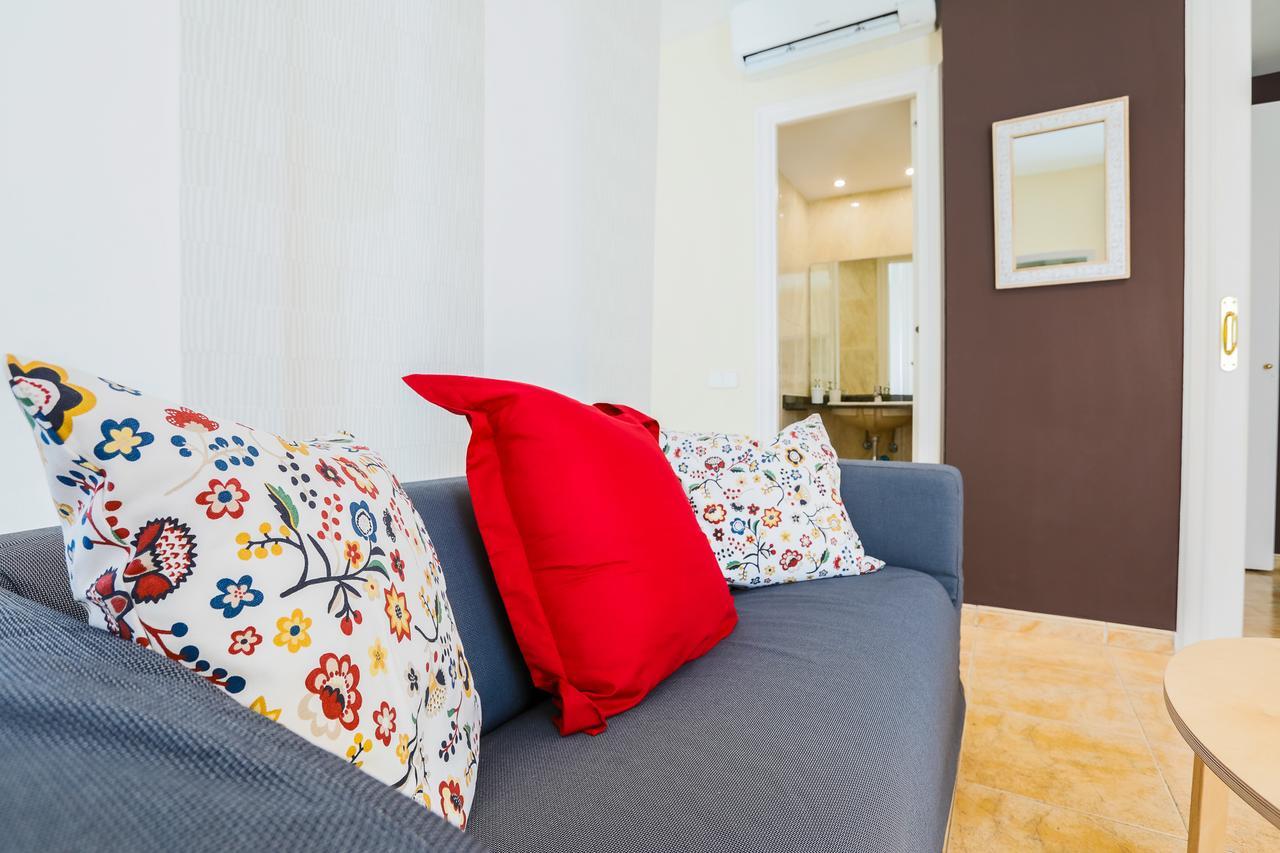 Apartmán Be Barcelona Eixample Urquinaona II Exteriér fotografie
